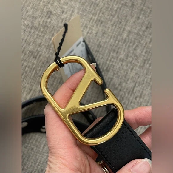 Valentino Black Belt with Gold Buckle size 95/38 - Picture 5 of 7